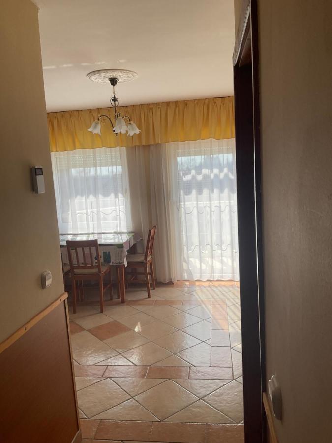 Arany Apartmanhaz Zalagyoengye Залакарош Екстер'єр фото